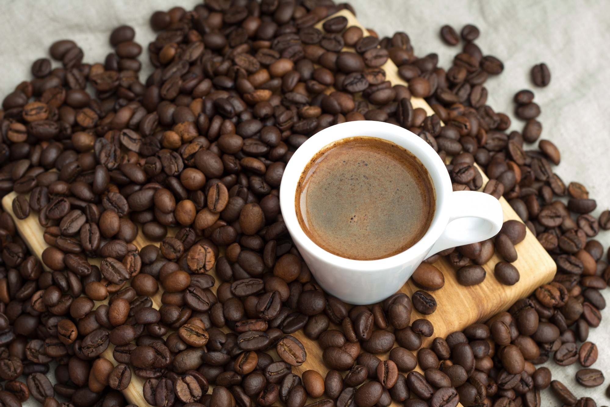 Study: Research Trends in the Effect of Caffeine Intake on Fat Oxidation: A Bibliometric and Visual Analysis. Image Credit: Volgastudio/Shutterstock.com